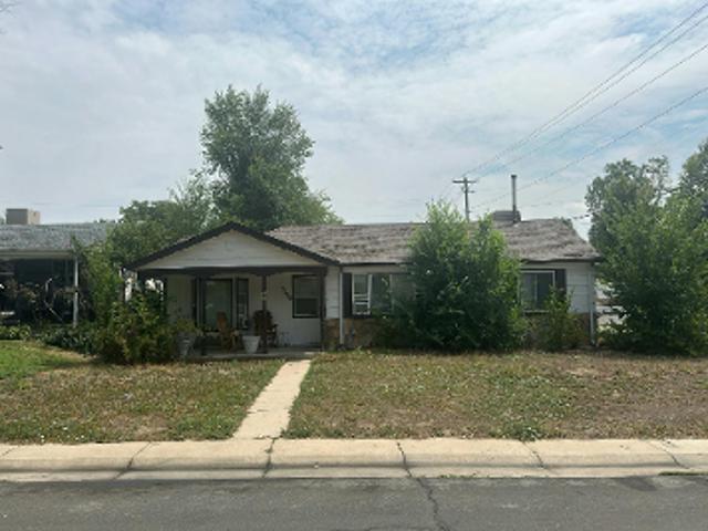 House for sale in Arapahoe, Colorado