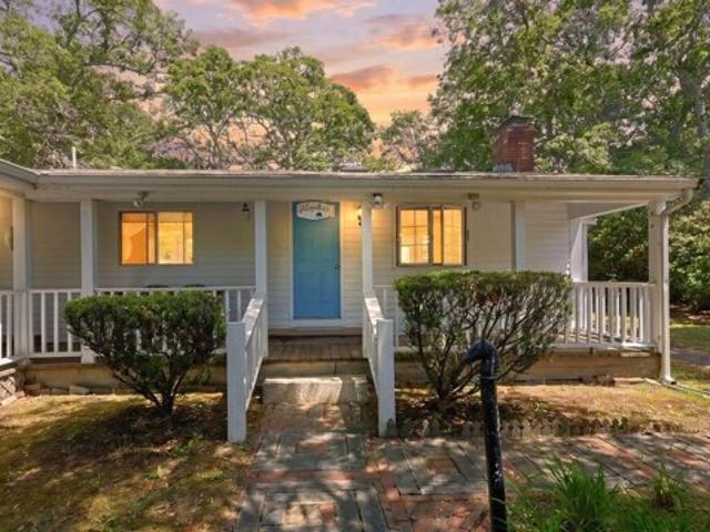House for sale in Mashpee, Massachusetts