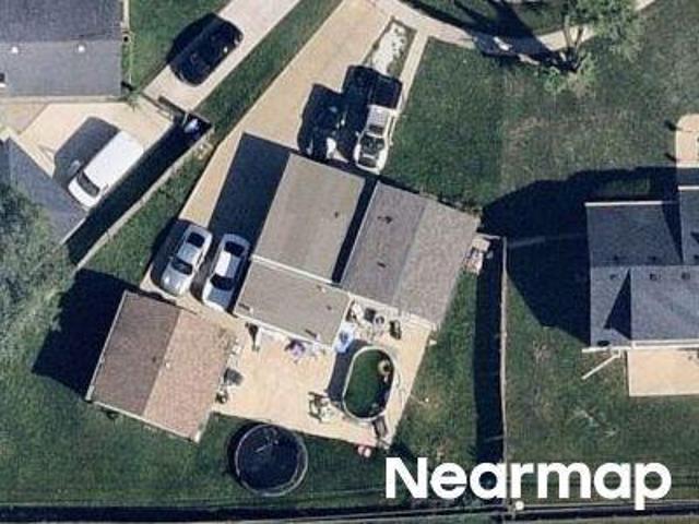 House for sale in Glendale Heights, Illinois