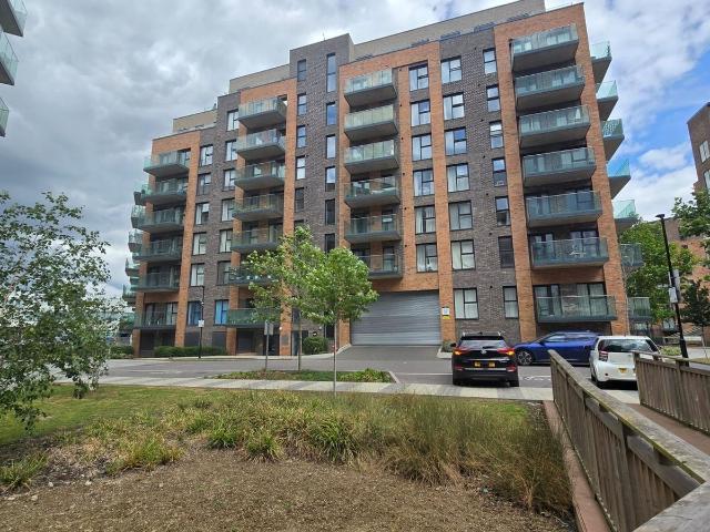 Apartment for rent in Monks Orchard, Kent