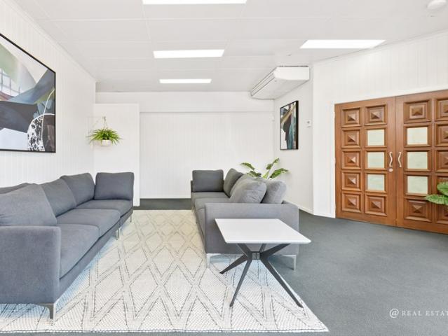 Office for rent in Yeppoon, Queensland