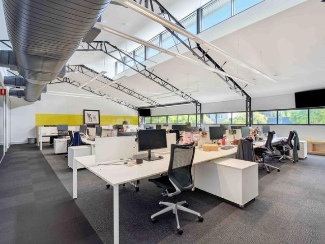 Office for rent in Toombul, Queensland