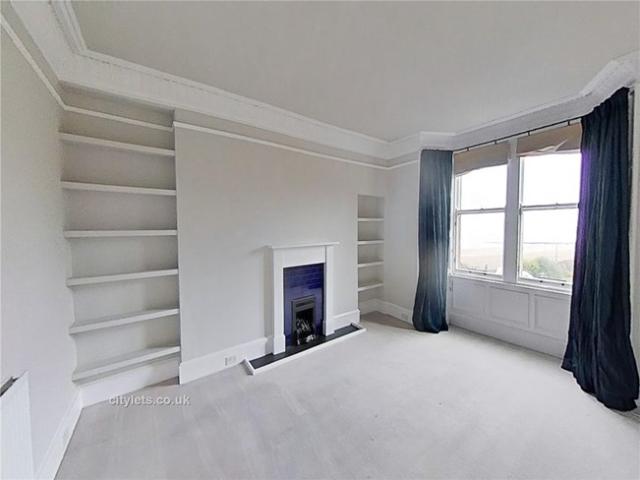 Flat for rent in Bellfield, Portobello