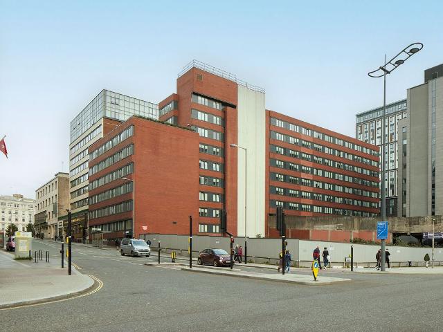 Apartment for rent in Cavern Quarter, Calderstones
