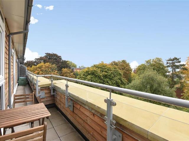 Apartment for rent in Banister's Park, City Of Southampton