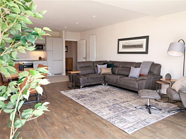 Apartment to rent in Malahide, North Tipperary