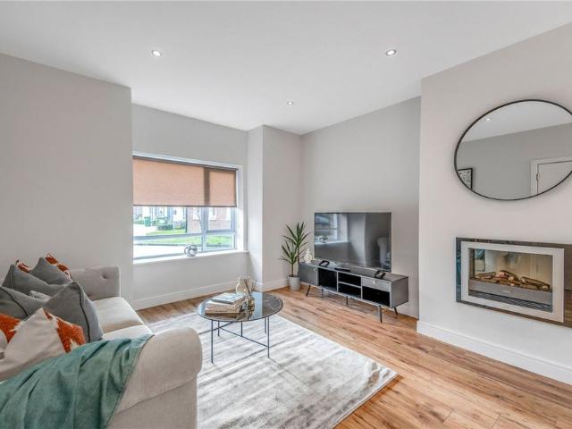 Apartment to rent in Malahide, North Tipperary