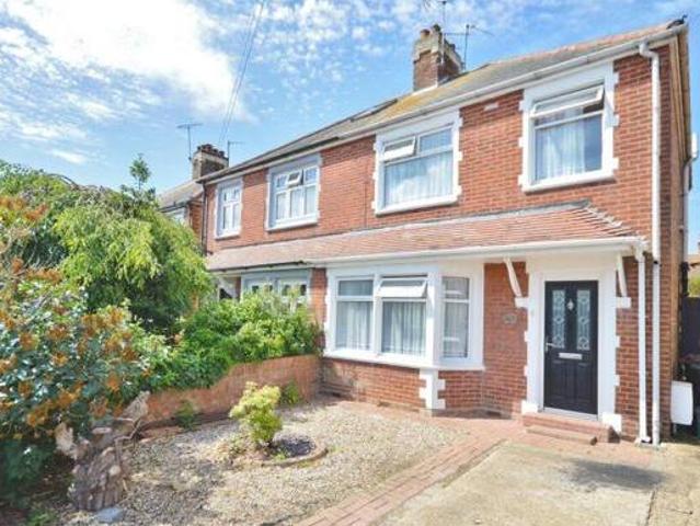 House for sale in Dale Hill, Essex