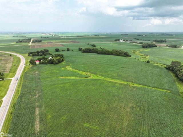 Farm for sale in Independence, Iowa