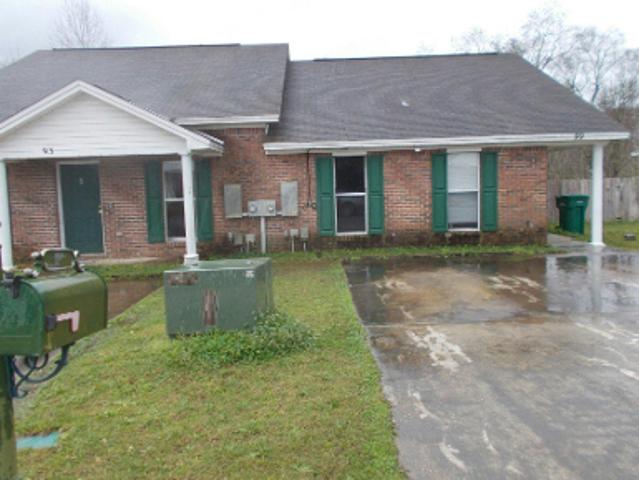 House for sale in Elmore, Alabama