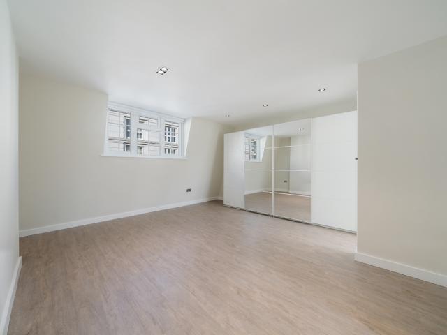 House for rent in Chalk Farm, Primrose Hill