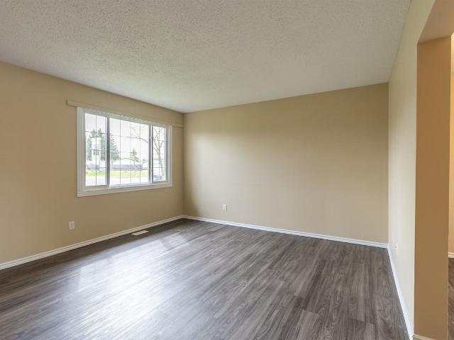 House for rent in Wedgewood, Alberta