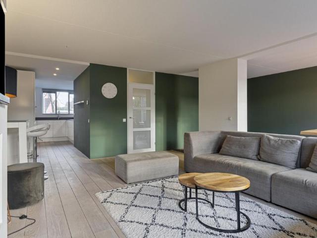 Woning te huur in 's-Gravenland, Rotterdam