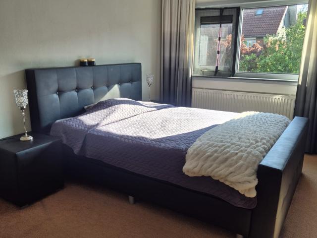 Kamer te huur in Oostvaardersbuurt, Almere-haven