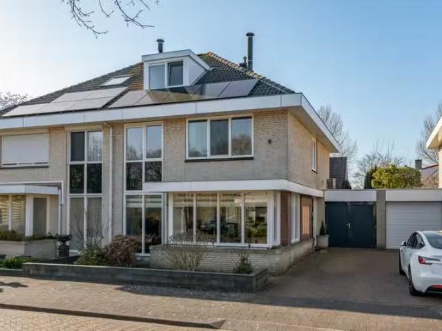Landhuis te koop in Amstelveen, Westwijk