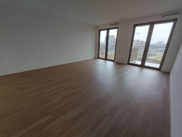 Appartement te huur in Holland Park, Diemen