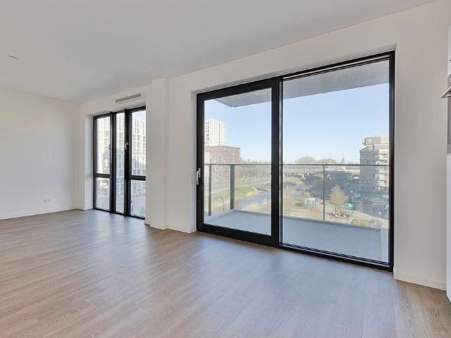 Appartement te huur in Holland Park, Diemen