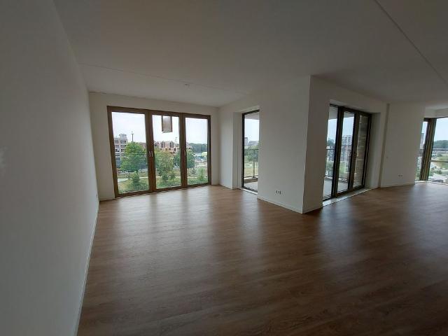 Appartement te huur in Diemen, Noord Holland