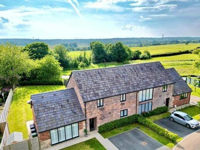 House for sale in Birkenhead