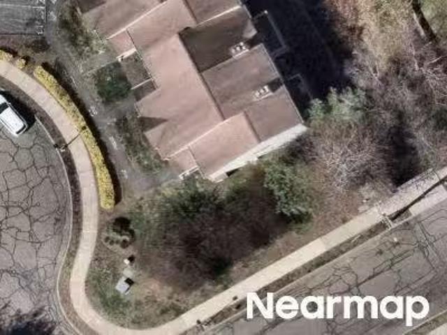 House for sale in Bridgeport