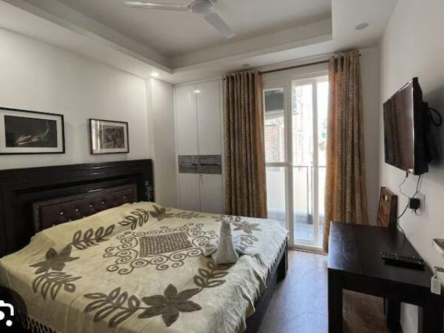 Property for rent in Deri