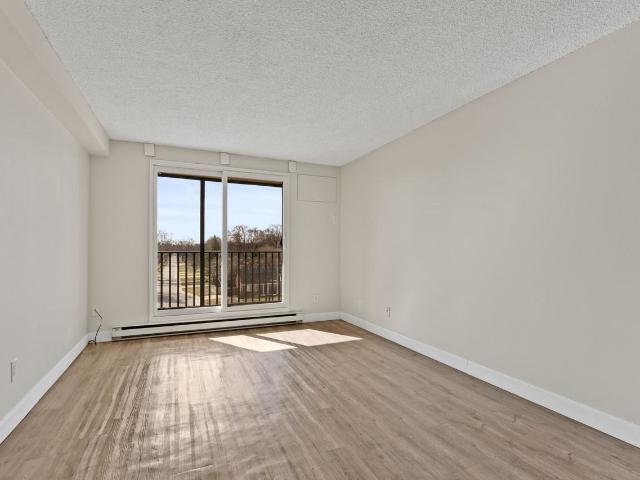 Apartment for rent in Maidstone, Ontario