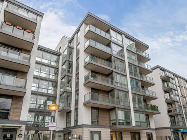 House for sale in Brentford End, Greater London