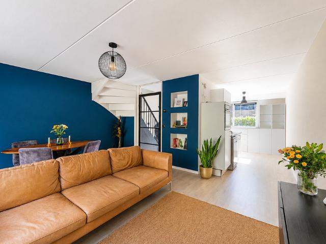 Appartement te huur in Seizoenenbuurt, Almere-haven
