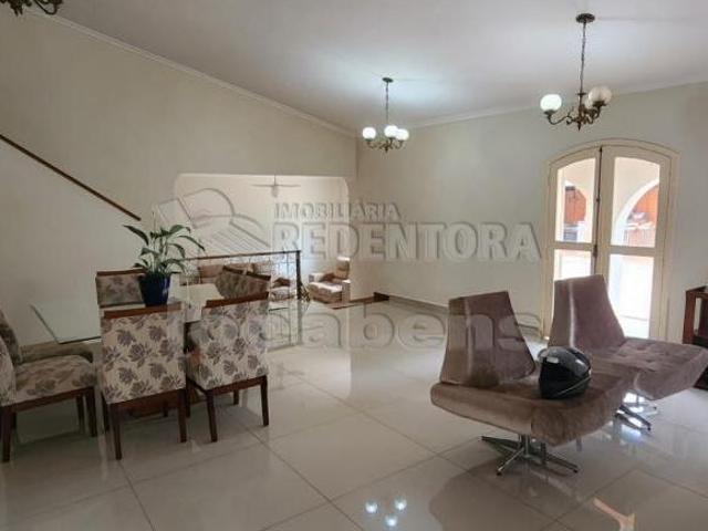 Casa venda em Região Imediata de São José do Rio Preto, Região Metropolitana de São José do Rio Preto