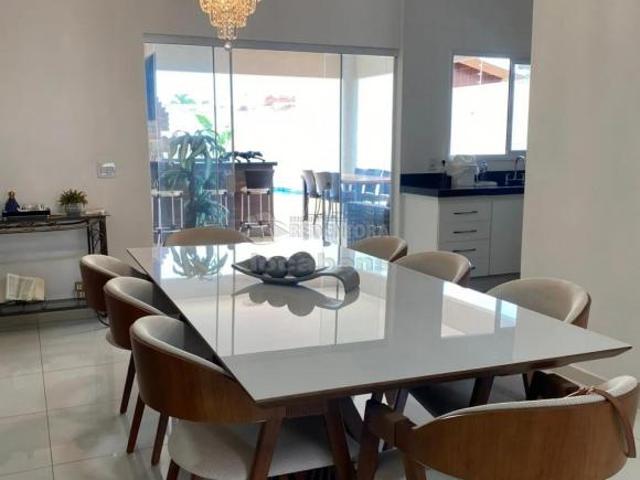 Casa venda em Região Imediata de São José do Rio Preto, Região Metropolitana de São José do Rio Preto