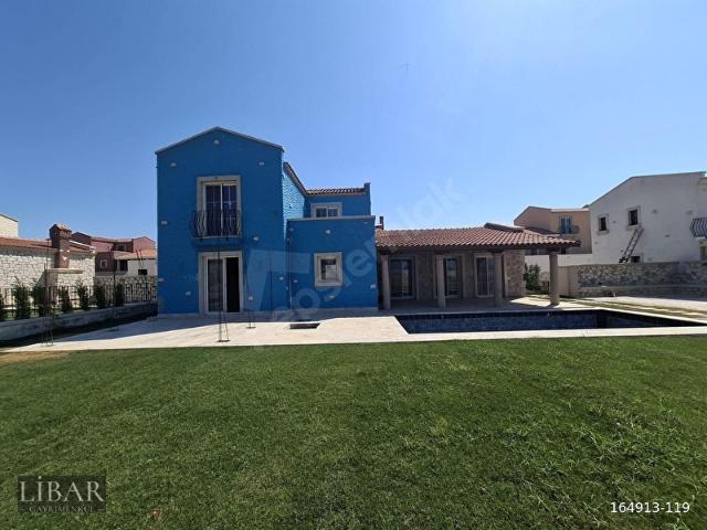Çeşme, İzmir içerisinde satılık Villa
