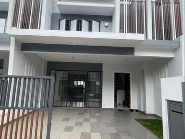 Terraced House for rent in Petaling, Alam Impian