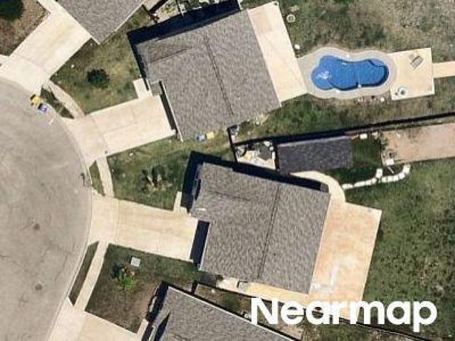 House for sale in Manor