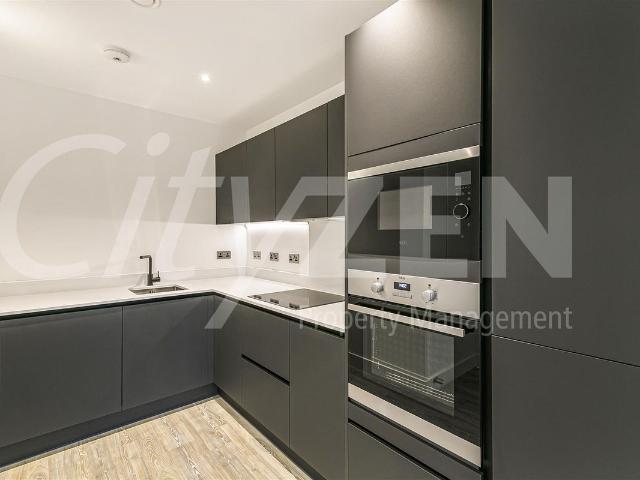 House for rent in London Borough of Hounslow, Strand
