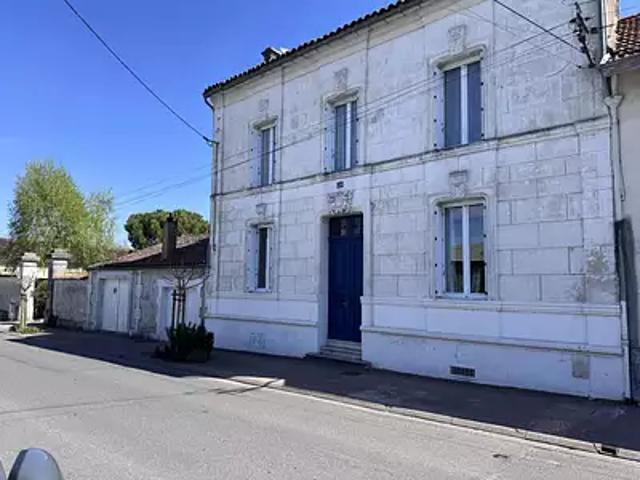 Maison vente à Jarnac, Charente