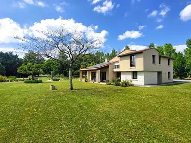 Maison vente à Jarnac, Charente