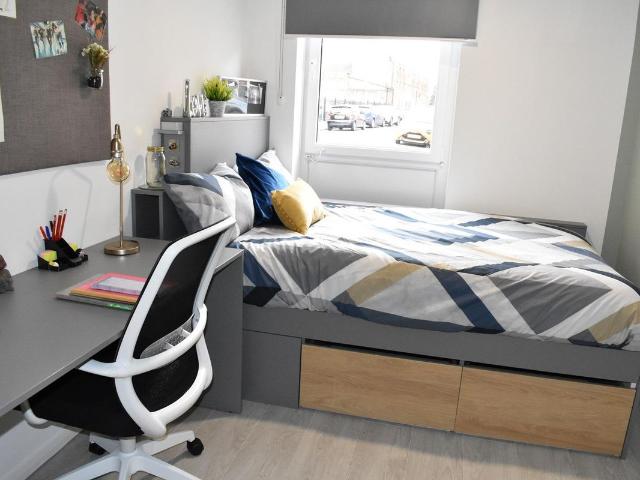 Apartment for rent in Bede Island, Old Wharf
