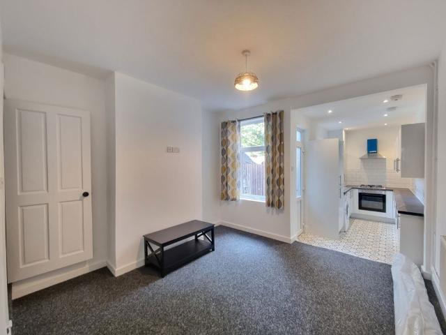 House for rent in Bede Island, Leicester