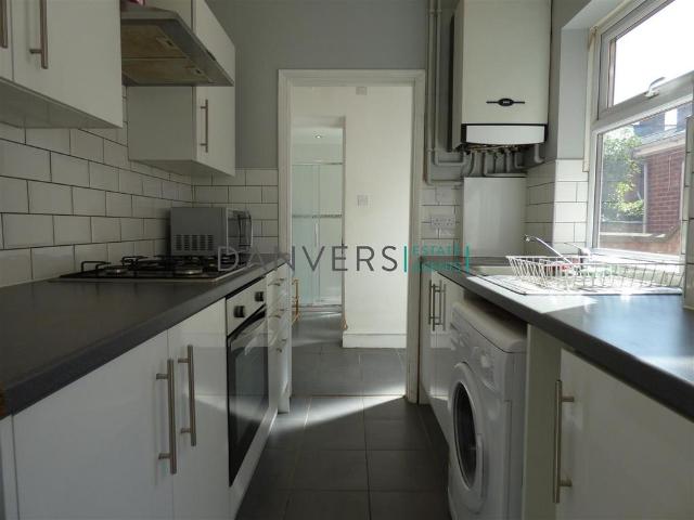 House for rent in Bede Island, Old Wharf