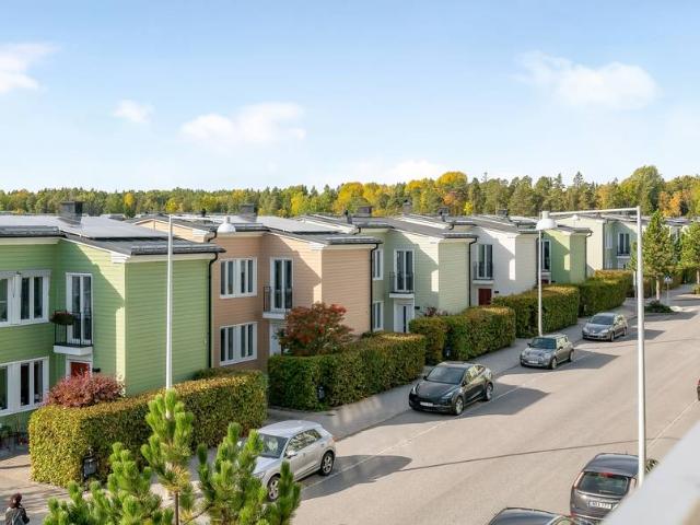 Bostad till salu i Solna, Stockholm