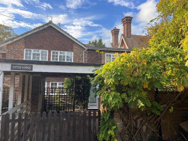 House for rent in Steyning, Horsham
