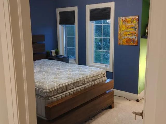 House for rent in Oakville