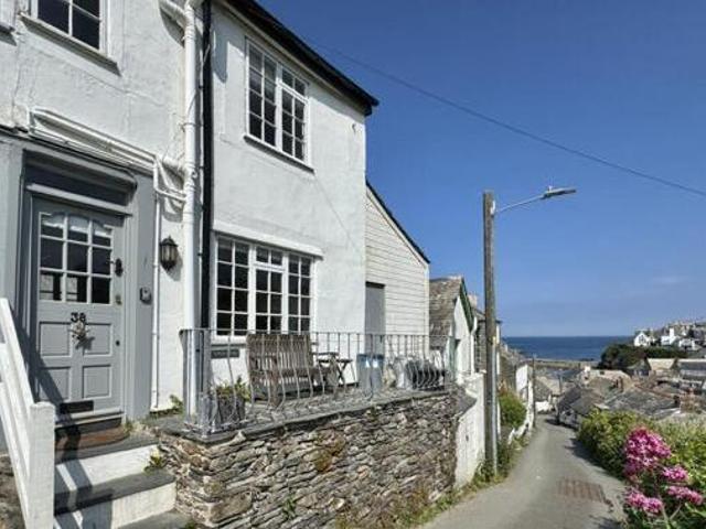 House for sale in Port Gaverne, Cornwall