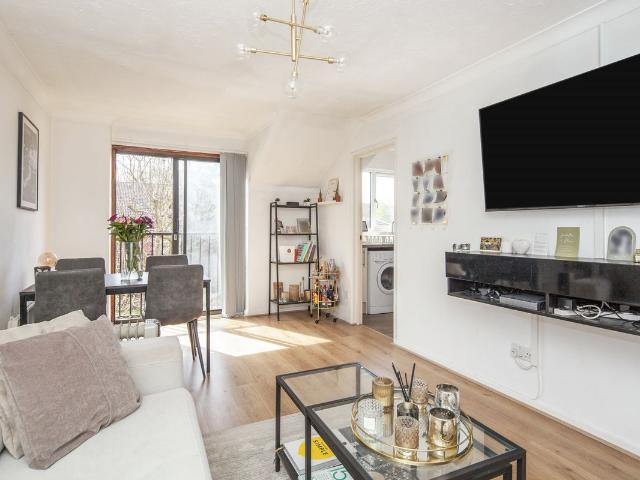Apartment for rent in Anerley, Isle Of Man