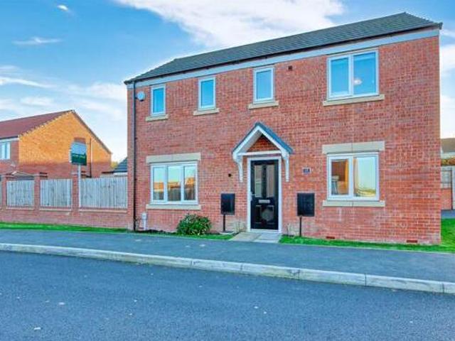 House for sale in Loundsley Green, East Midlands