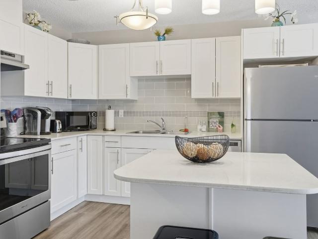Apartment for rent in Wedgewood, Alberta