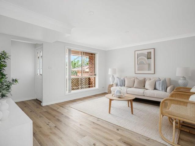 Townhouse for rent in Sydney, New South Wales