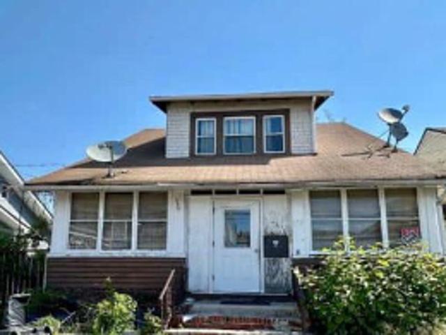 House for sale in Passaic, New Jersey