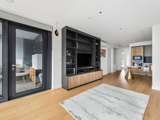 Apartment for rent in Hoxton, Greater London
