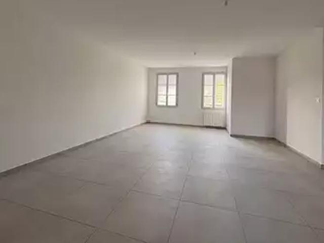 Appartement location à Le Pré aux Bouvreuils, Jassans-Riottier